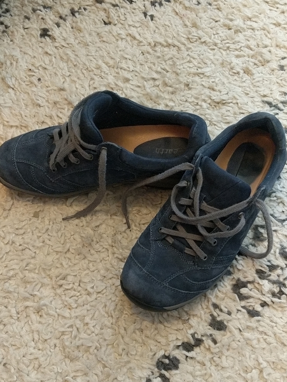 Earth Women's Flora Navy Suede Leather Lace-Up Sneakers